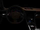  Centered wide dash shot photo